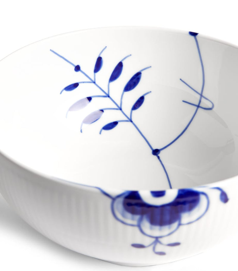 Royal Copenhagen blue fluted mega bowl 21cm, imported from the UK