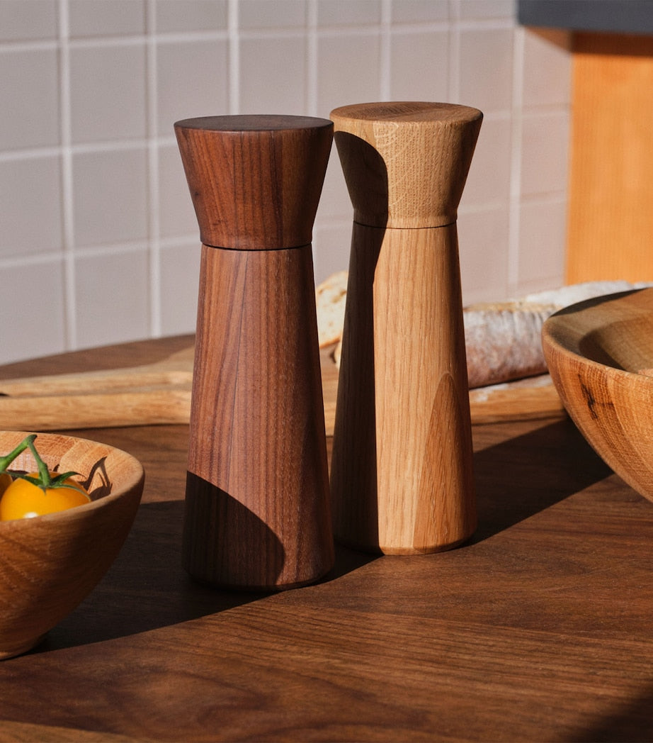 The Conran Shop Istria salt and pepper mill set (British brand)