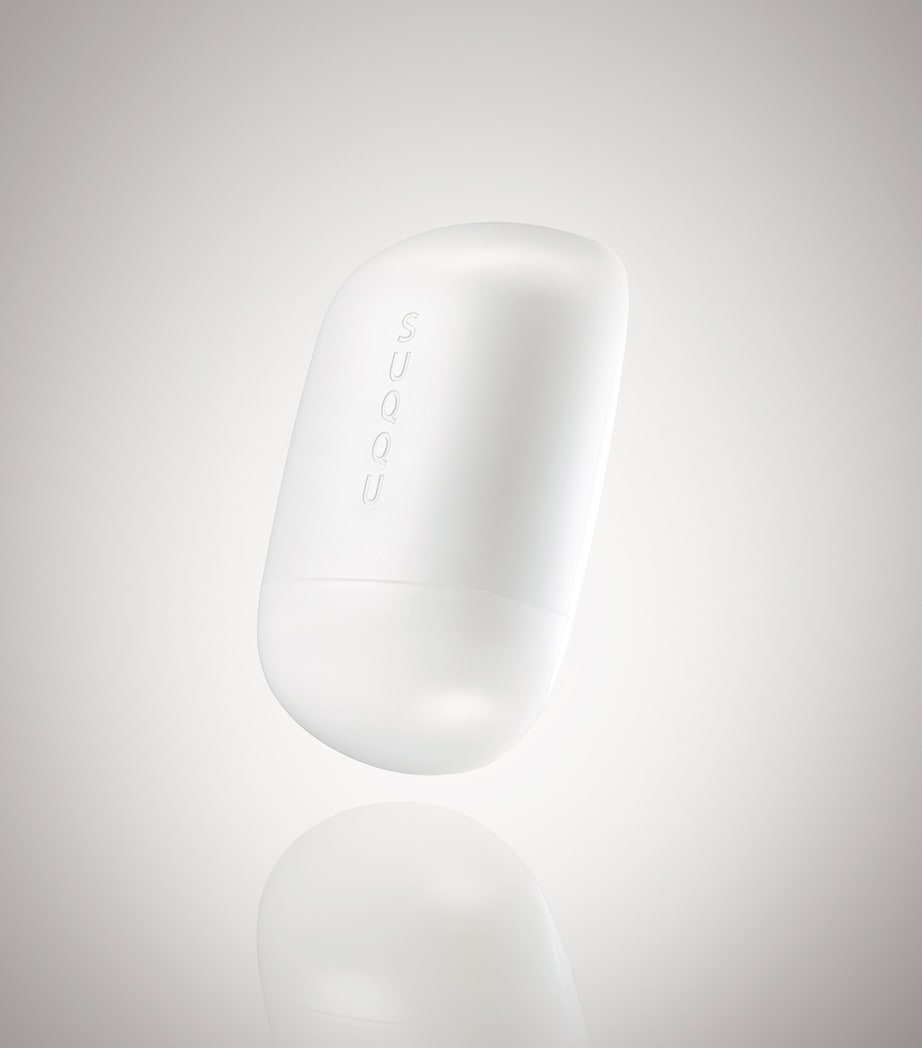 SUQQU Glowing Balm facial balm (British brand)