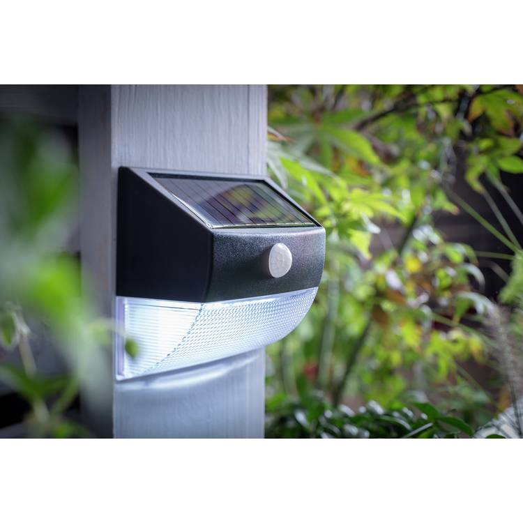 Sainsbury's white motion detector LED solar light H10cm, UK version