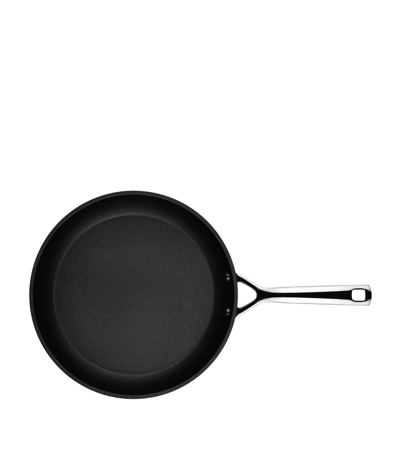 Le Creuset toughened non-stick shallow frying pan 31cm, UK version