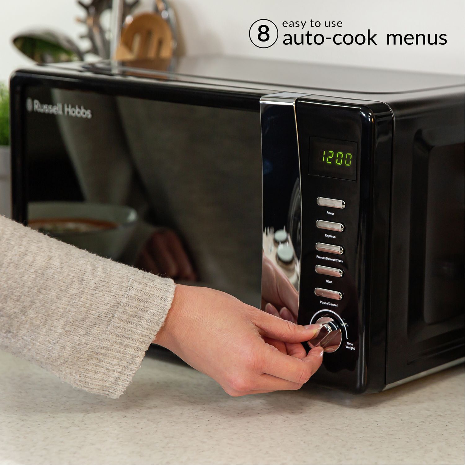 Russell Hobbs 700W 17L black microwave, imported from the UK