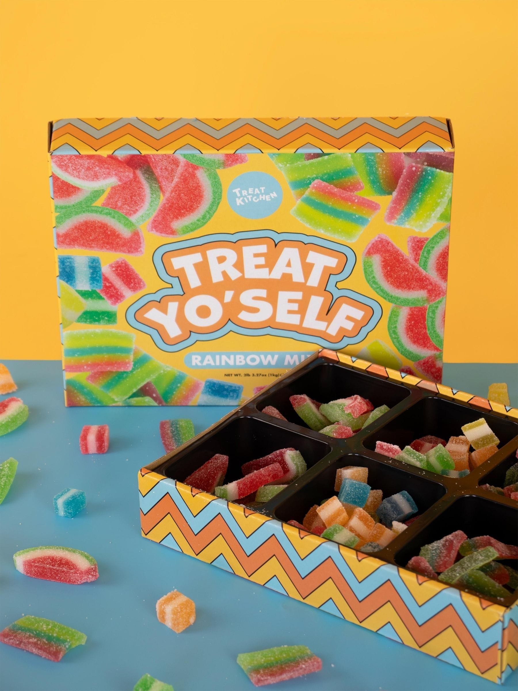 Treat Kitchen sweet gift box 1kg, imported from the UK