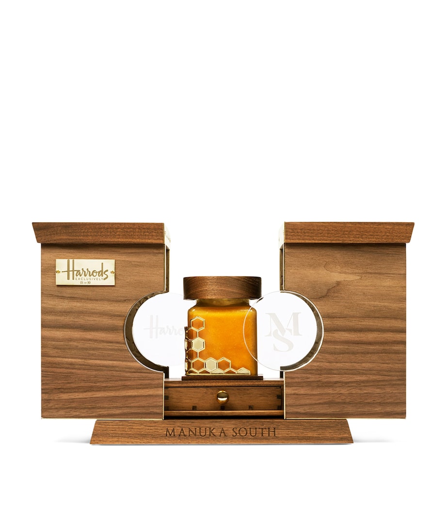 Manuka South Limited Reserve UMF 35+ MGO2190 Manuka Honey 250g, imported from the UK