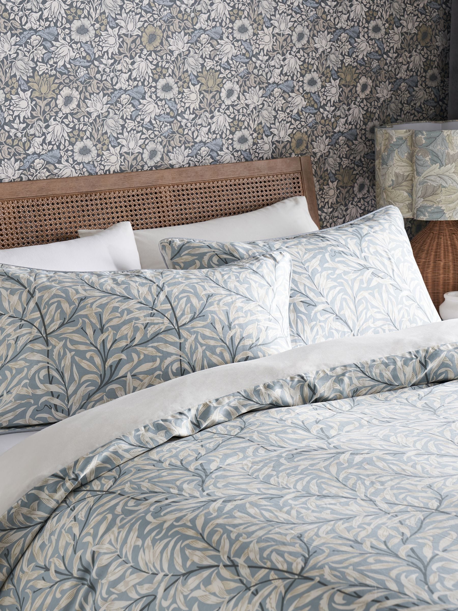 Clarke & Clarke Willow Boughs duvet set - British product
