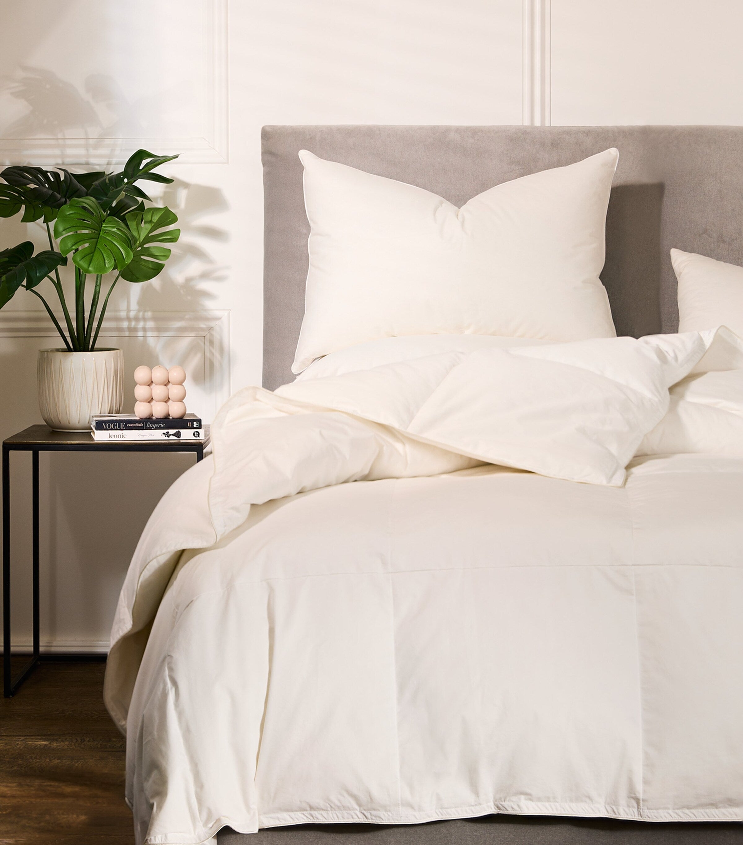 Harrods of London goose down duvet 2.5 tog double, UK version