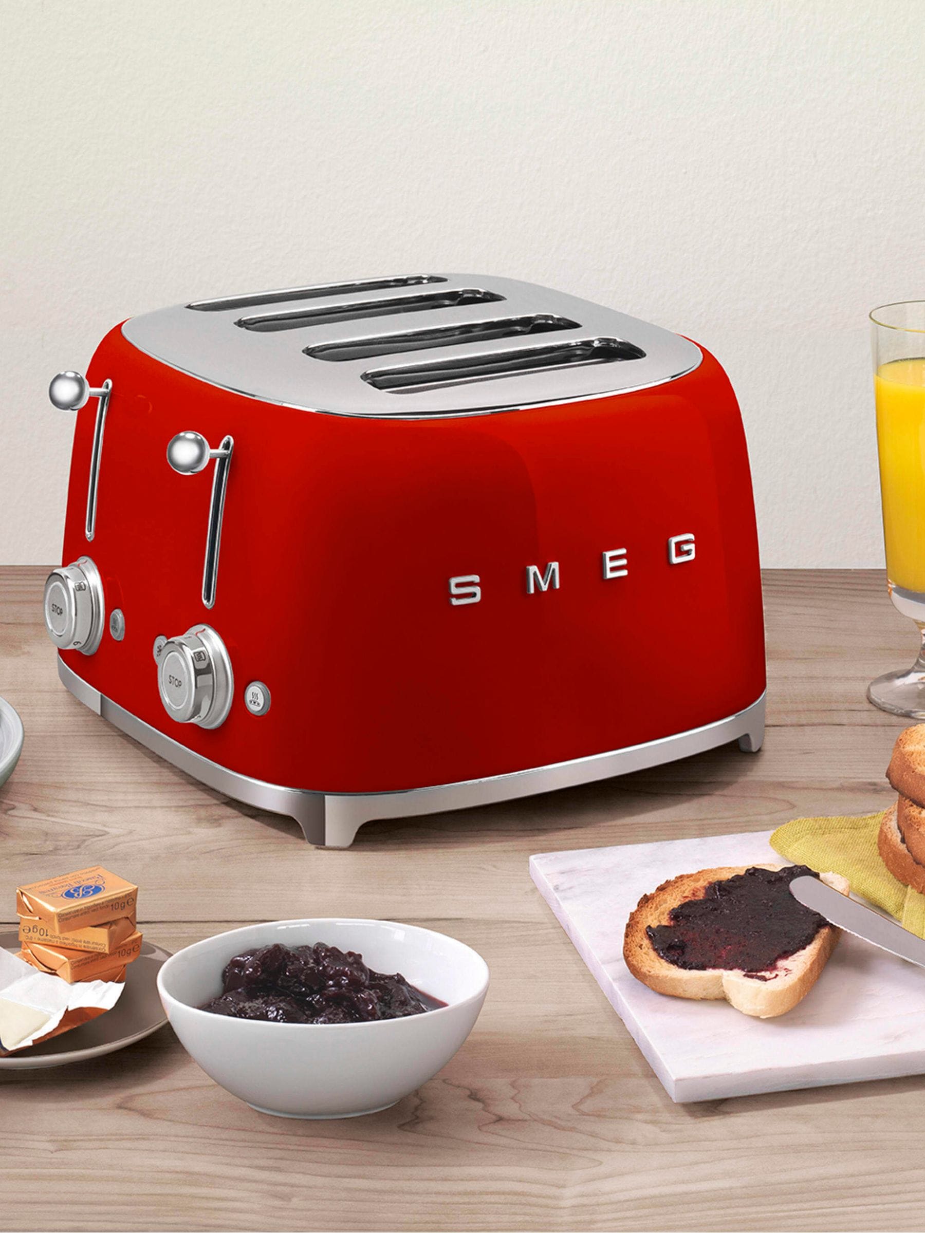 Smeg Cream 2 Slice Toaster