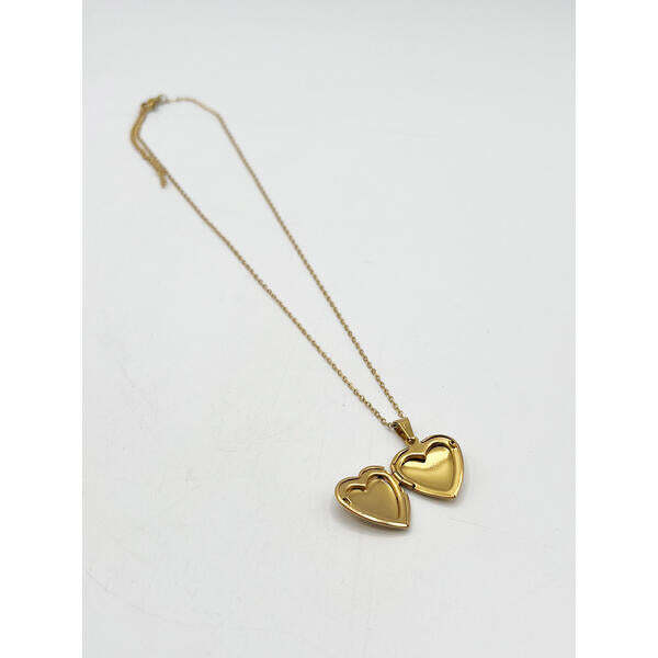 SVNX large heart locket necklace in gold (British brand)