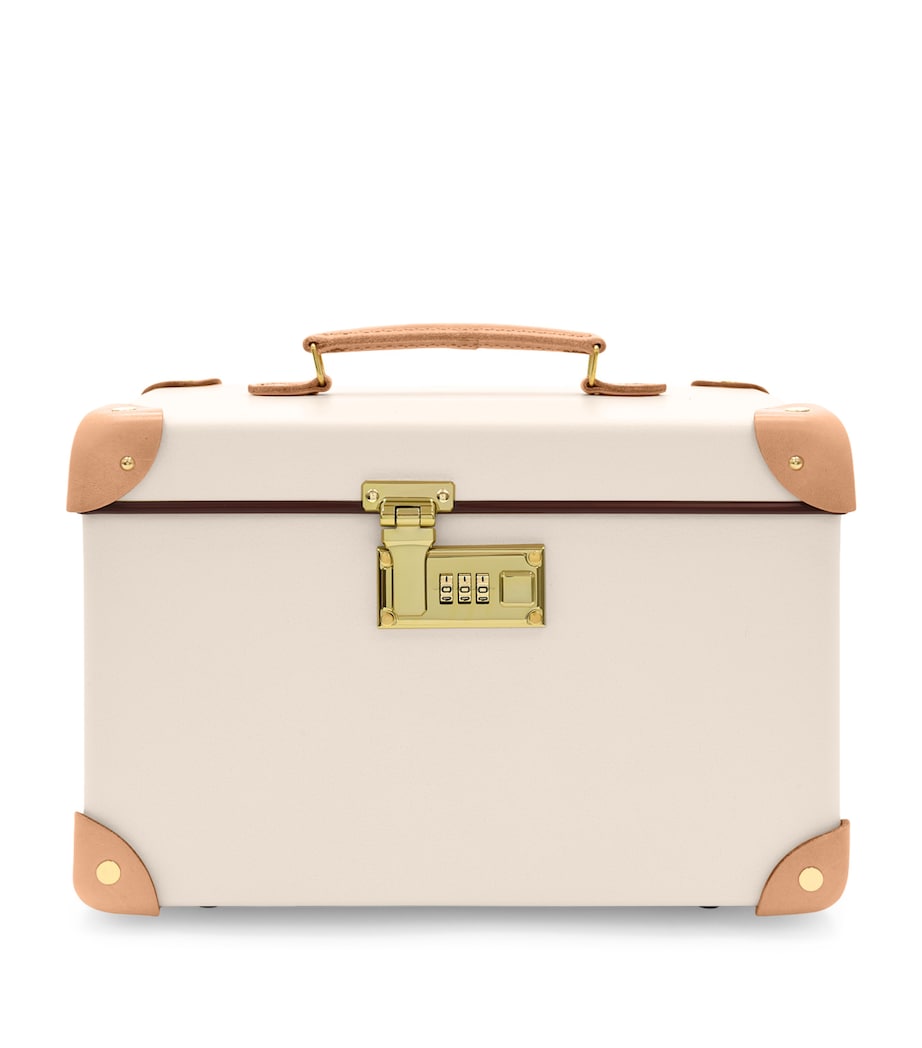 Globe-Trotter Safari vanity case 24cm, UK version