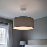 BG ceiling rose with BC light bulb fitting, UK version