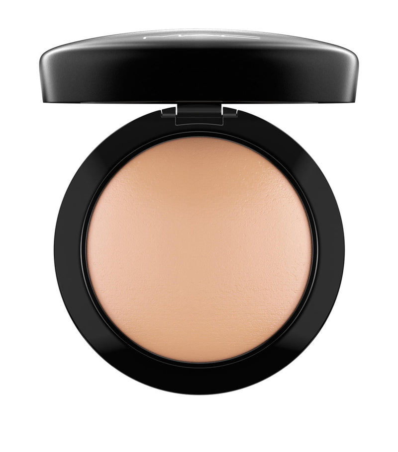 MAC Mineralize Skinfinish Natural