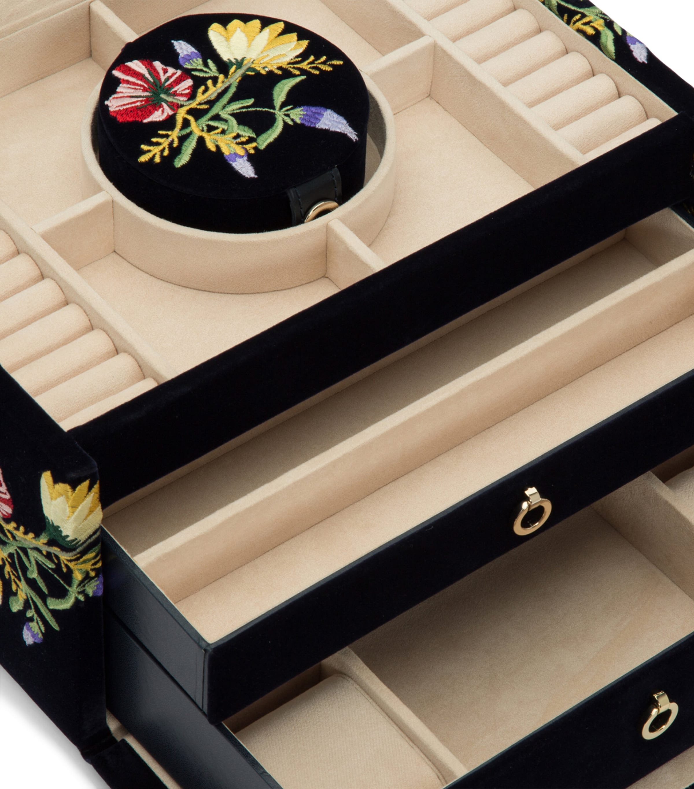 WOLF Zoe medium jewellery box (British brand)