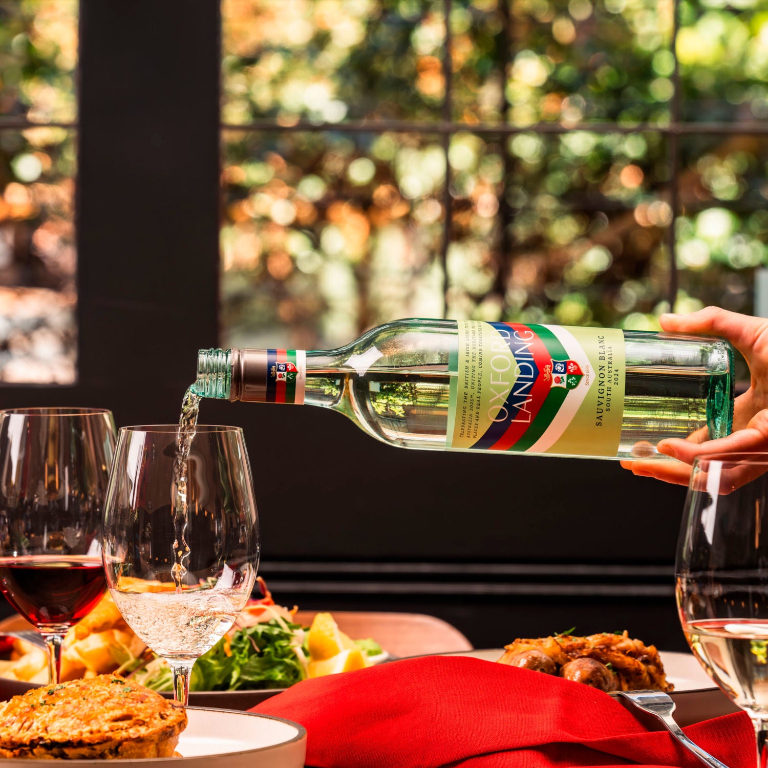 Oxford Sauvignon Blanc white wine bottle 750ml, imported from the UK