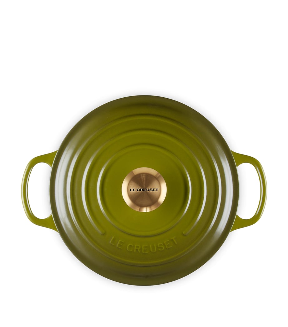 Le Creuset round casserole dish 24cm, UK version