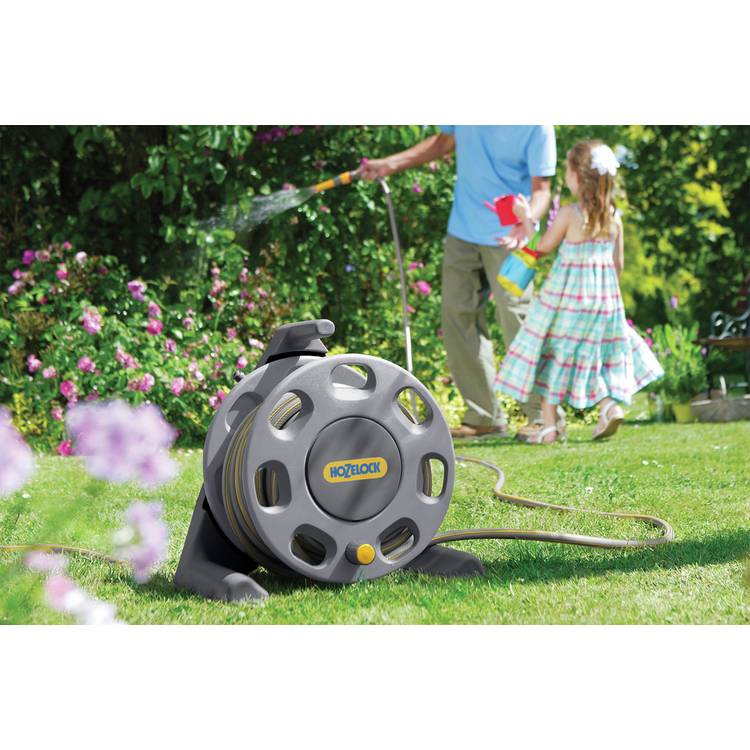 Hozelock compact garden hose reel 20m with accessories (British brand)