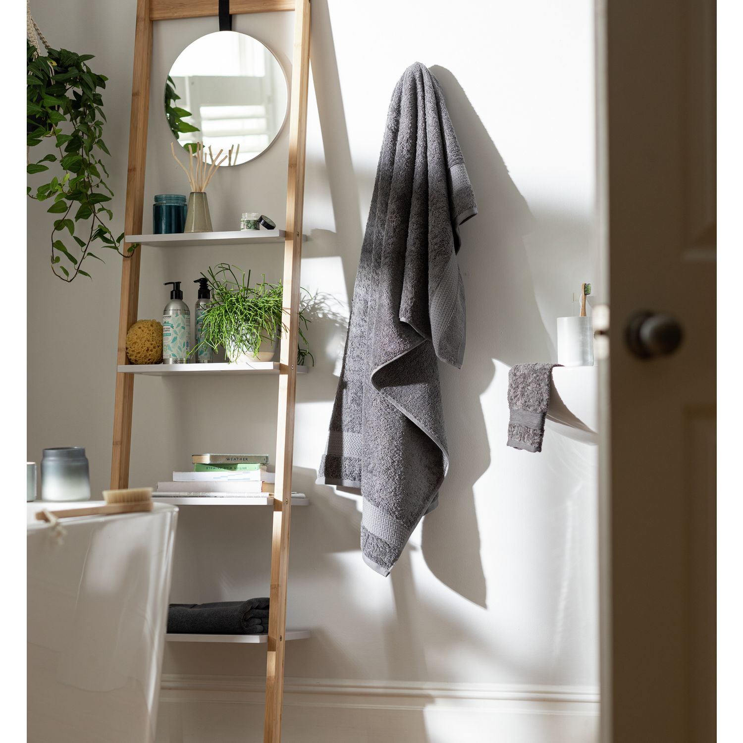Habitat Hygro Anti Microbial Bath Towel - Grey
