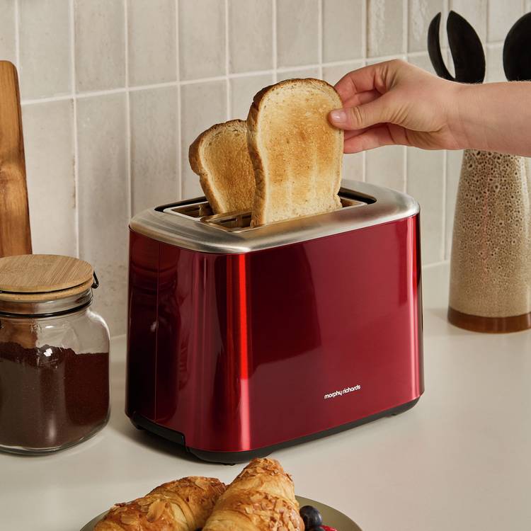 Morphy Richards red Equip 2-slice toaster - British product