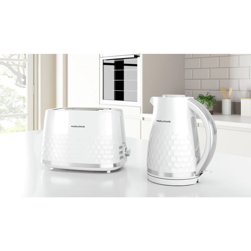 Morphy Richards Hive 2 slice toaster white, imported from the UK