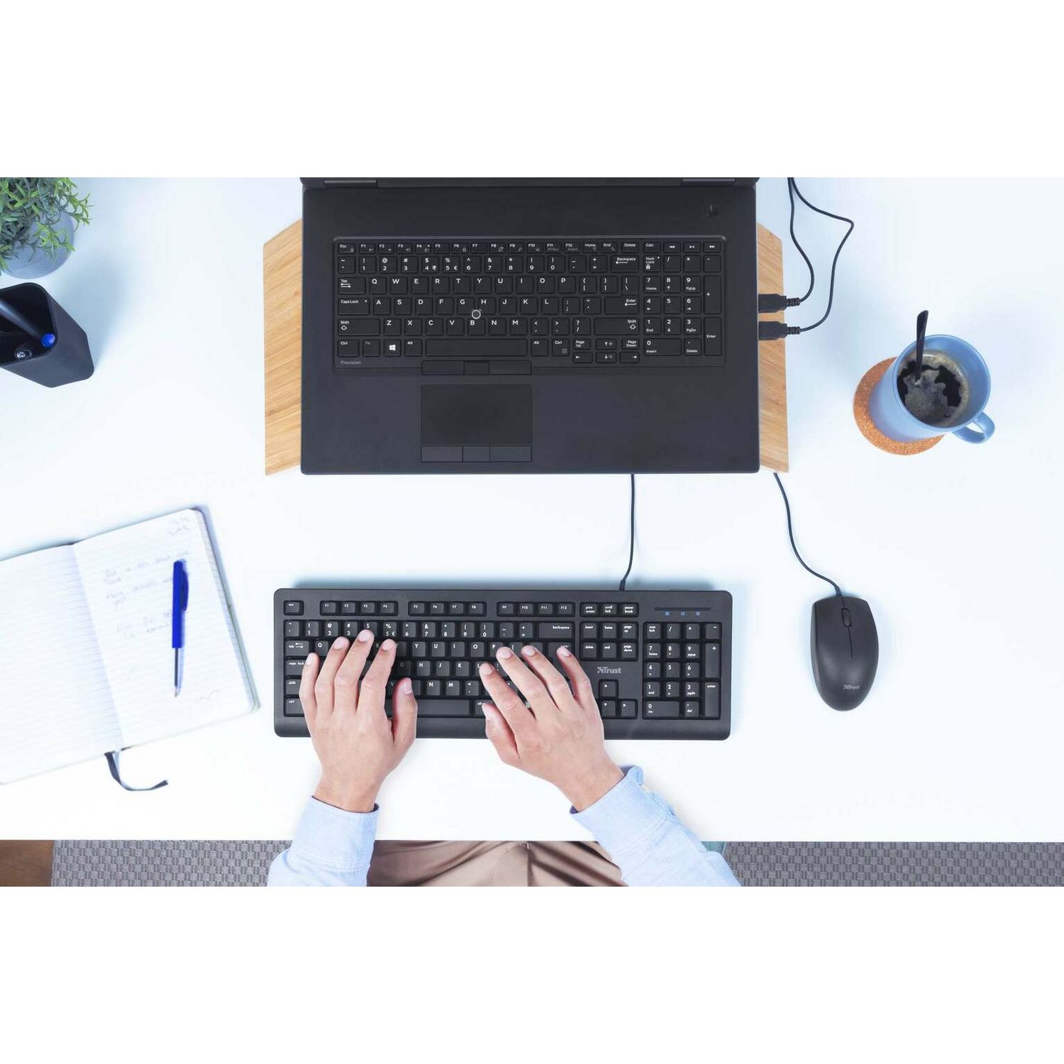 Trust Primo wired keyboard and mouse set (British brand)