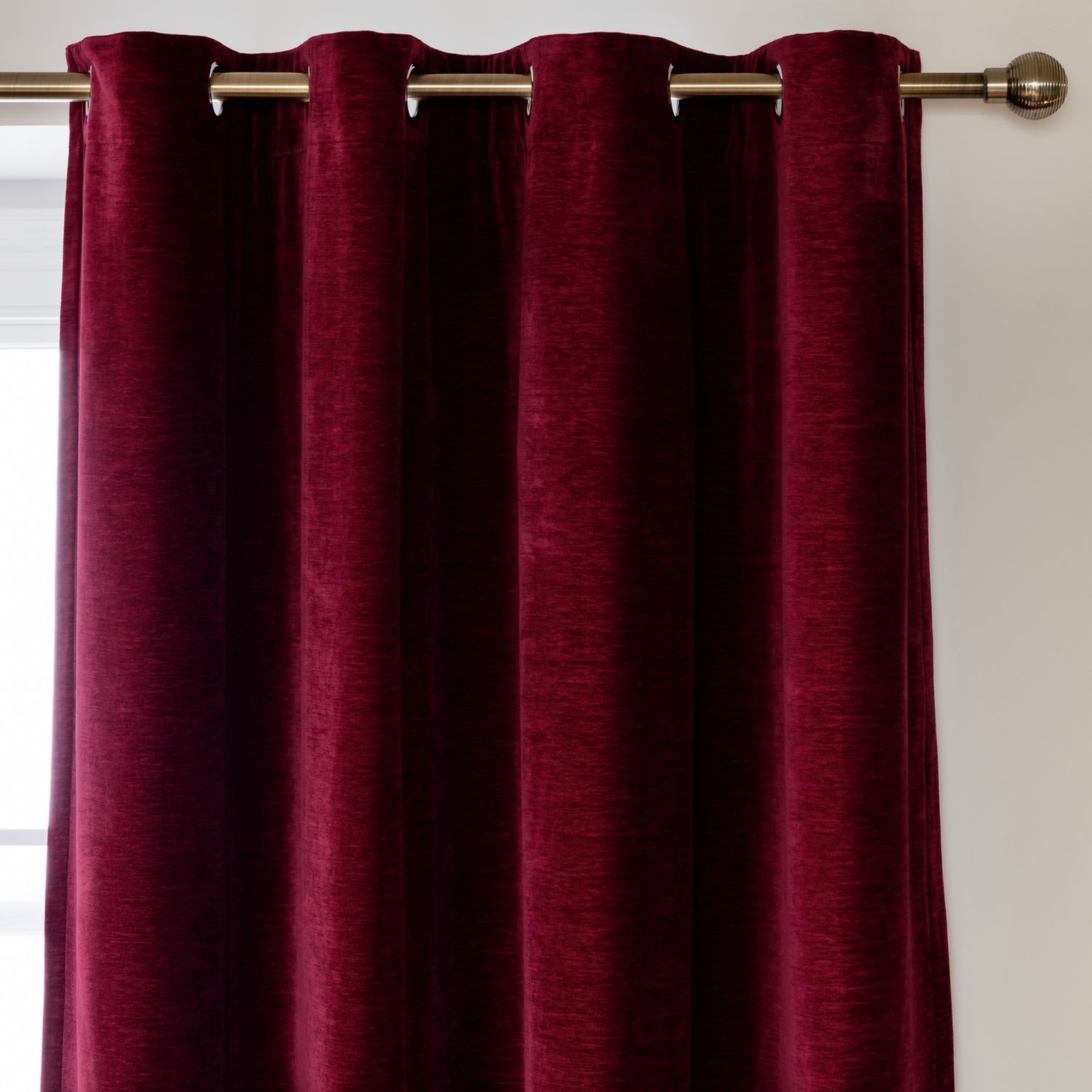 Habitat Thermal Chenille Blackout Eyelet Curtains - Berry -168x229cm
