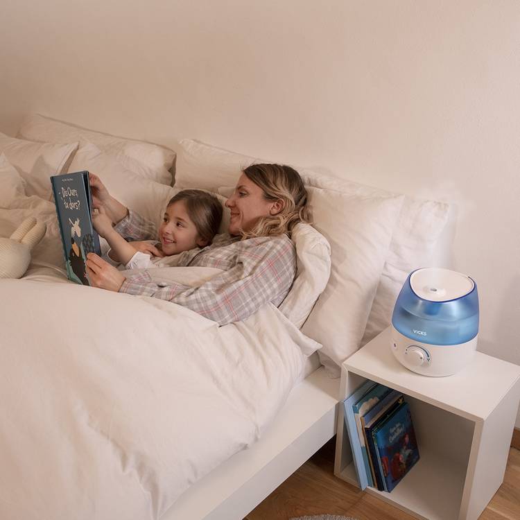 Vicks mini cool mist ultrasonic humidifier 1.8L, UK version