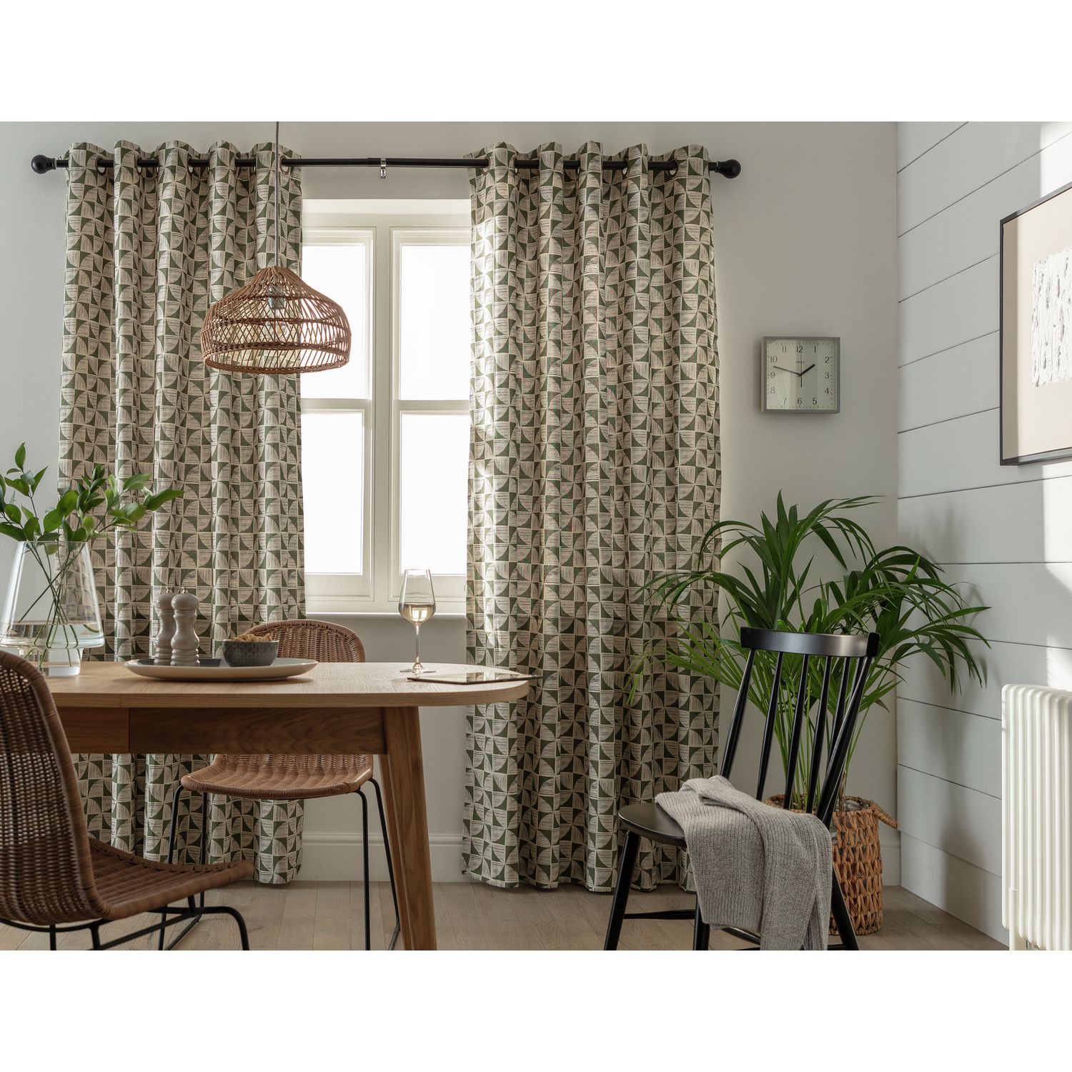 Habitat Cabin Geometric Eyelet Curtains - Green - 168x183cm
