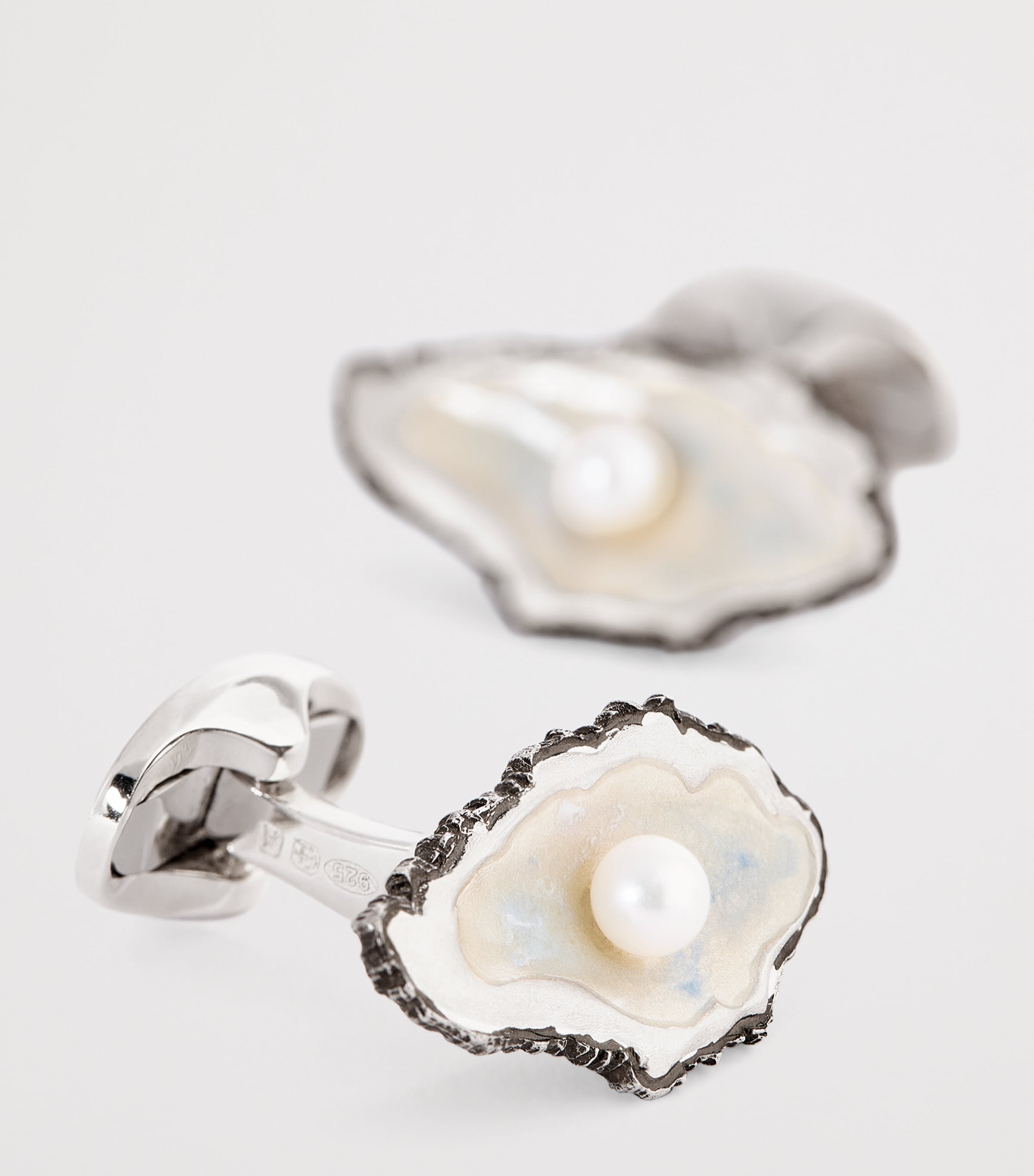 Deakin & Francis sterling silver oyster pearl cufflinks - British product