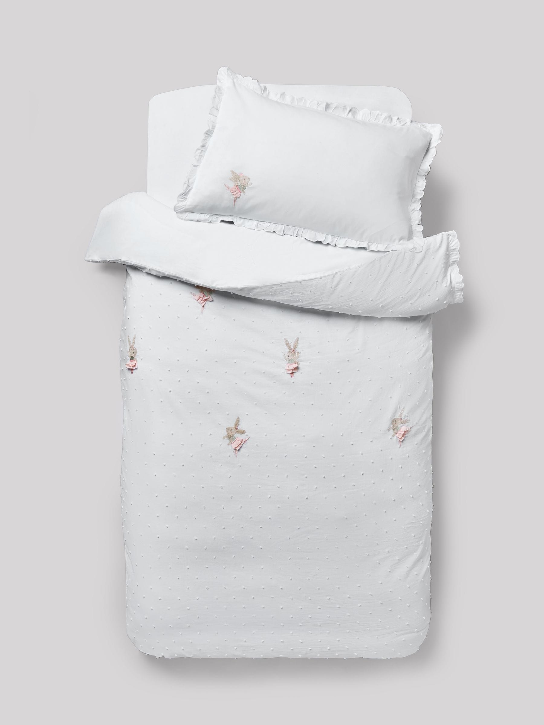 White embroidered bunny ballerinas duvet cover and pillowcase set (British brand)