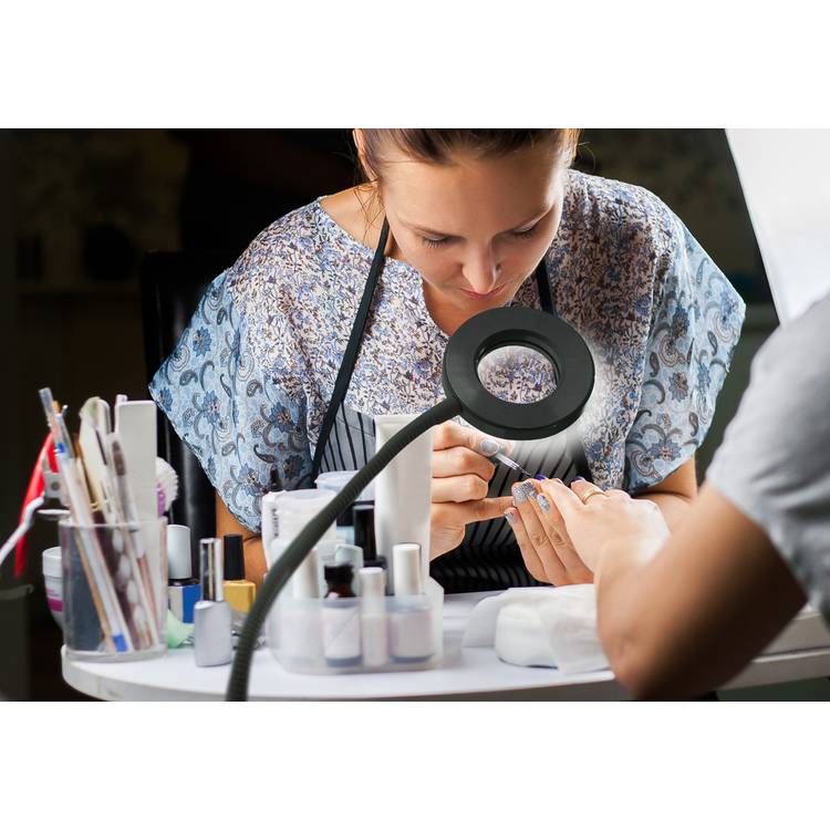 Rio Beauty Station LED ring light, imported from the UK