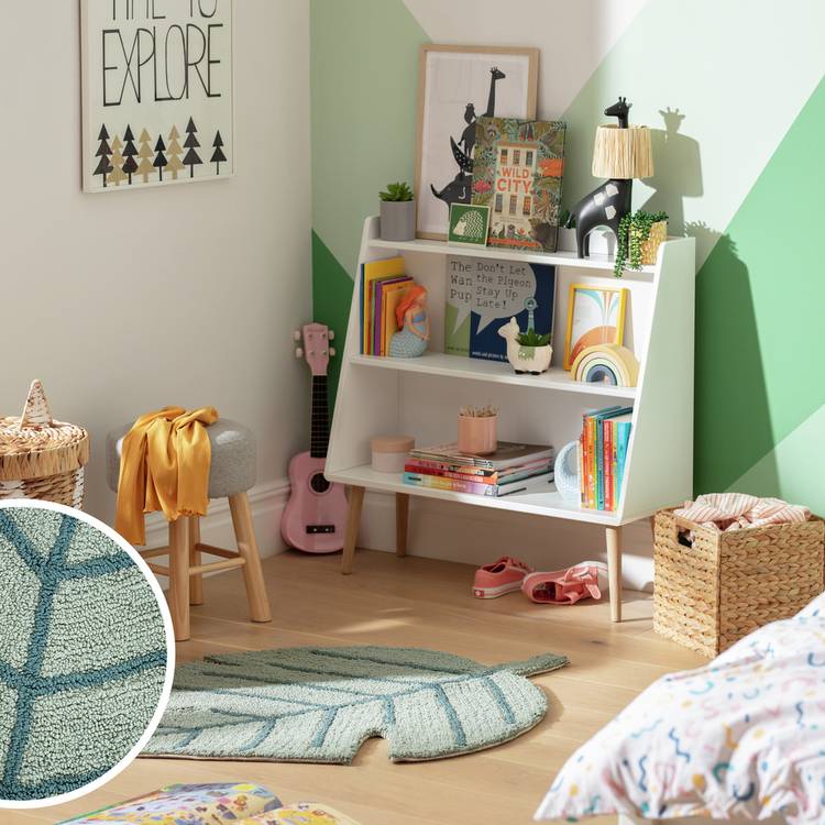 Habitat Kids Leaf Shaped Green Cut Pile Rug - 80x110cm