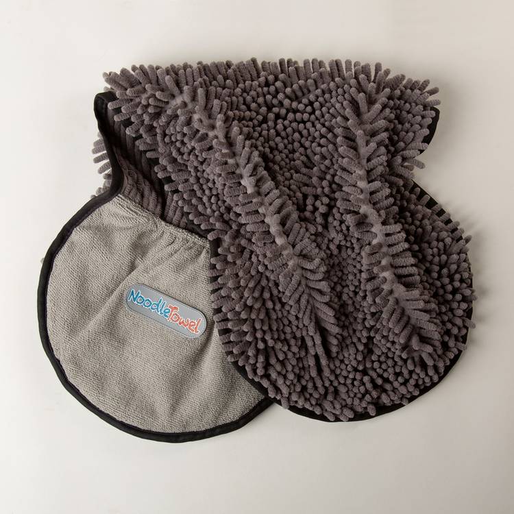 Scruffs Noodle grey pet drying towel 80x30cm - British product