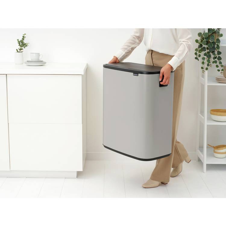 Brabantia touch bin soft grey 60L - British product