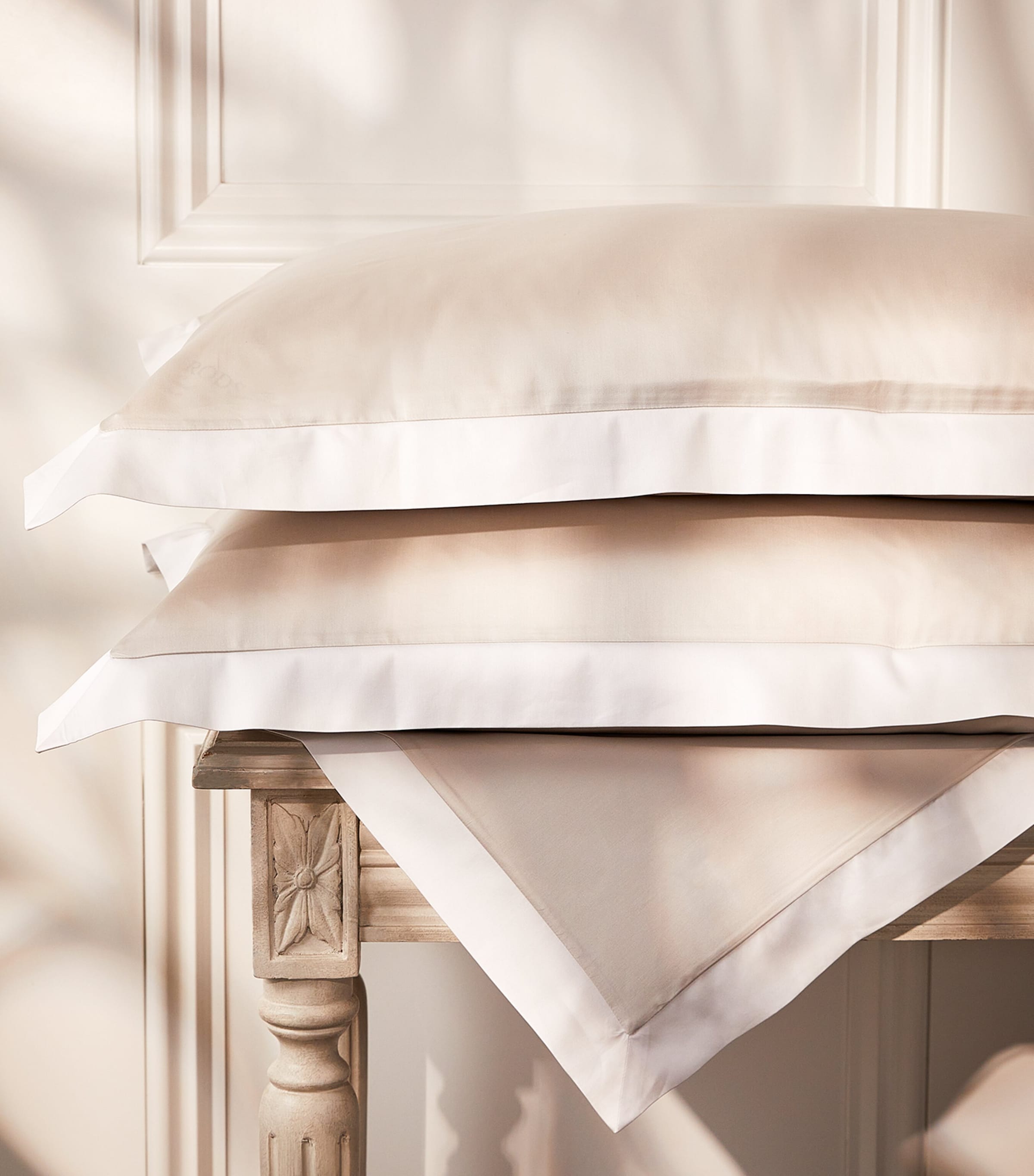 Celso De Lemos satin boudoir pillowcase 30x40cm - British product