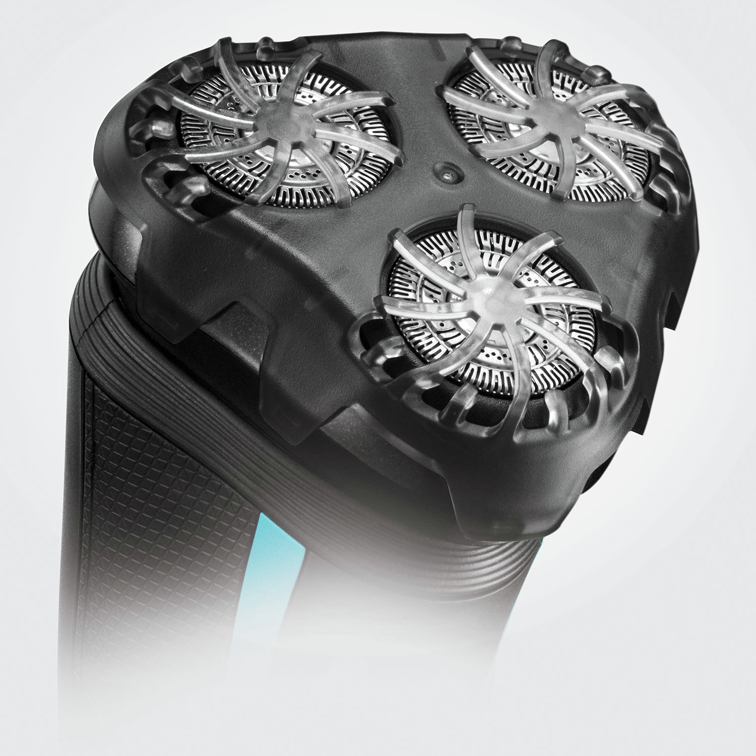 Remington R6 wet dry rotary electric shaver, UK version
