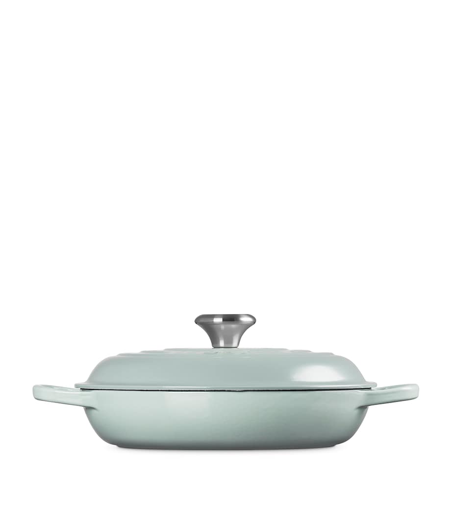 Le Creuset cast iron shallow casserole dish 26cm, UK version