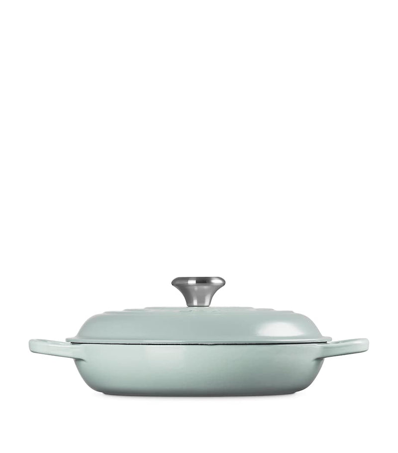 Le Creuset cast iron shallow casserole dish 26cm, UK version