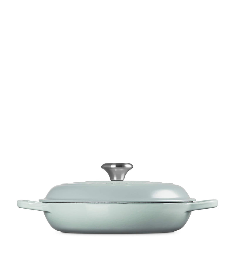 Le Creuset cast iron shallow casserole dish 26cm, UK version