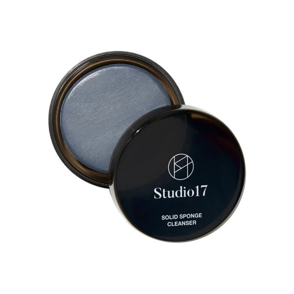 STUDIO17 Brush & Puff Cleanser for makeup tools (British brand)