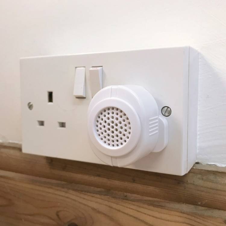 The Big Cheese mini-sonic mouse repellent 3 pack - British product