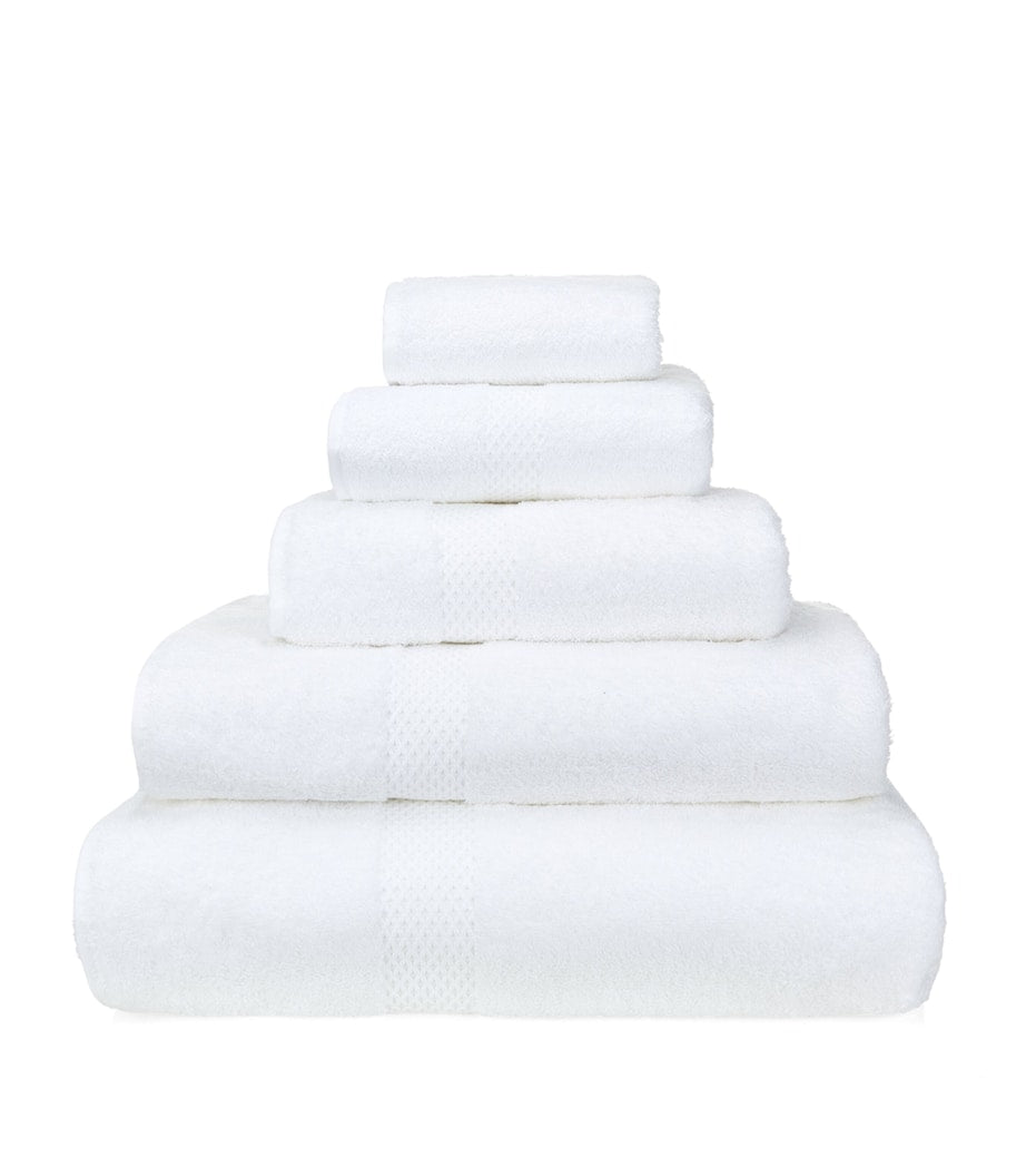 Yves Delorme face cloth 33cm x 33cm (British brand)