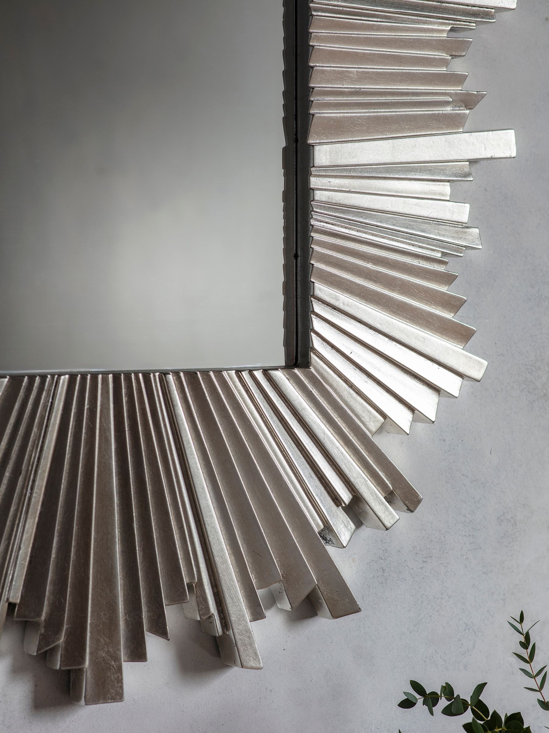 Gallery Home Silver Herzfeld mirror 93x127cm, UK version