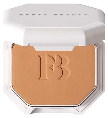 Fenty Pro Filt'r Soft Matte Powder Foundation GOODS Boots 300  