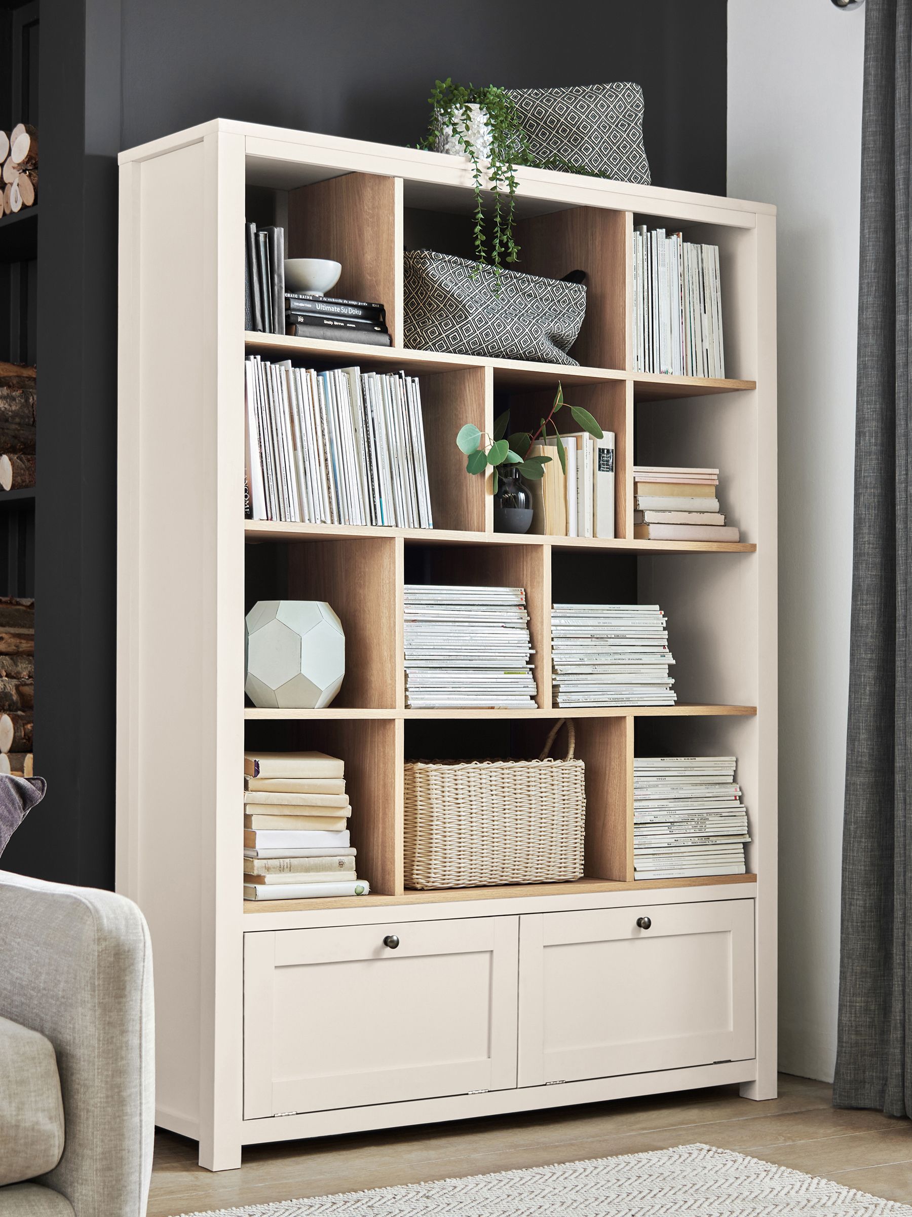 Cream Malvern Display Shelf