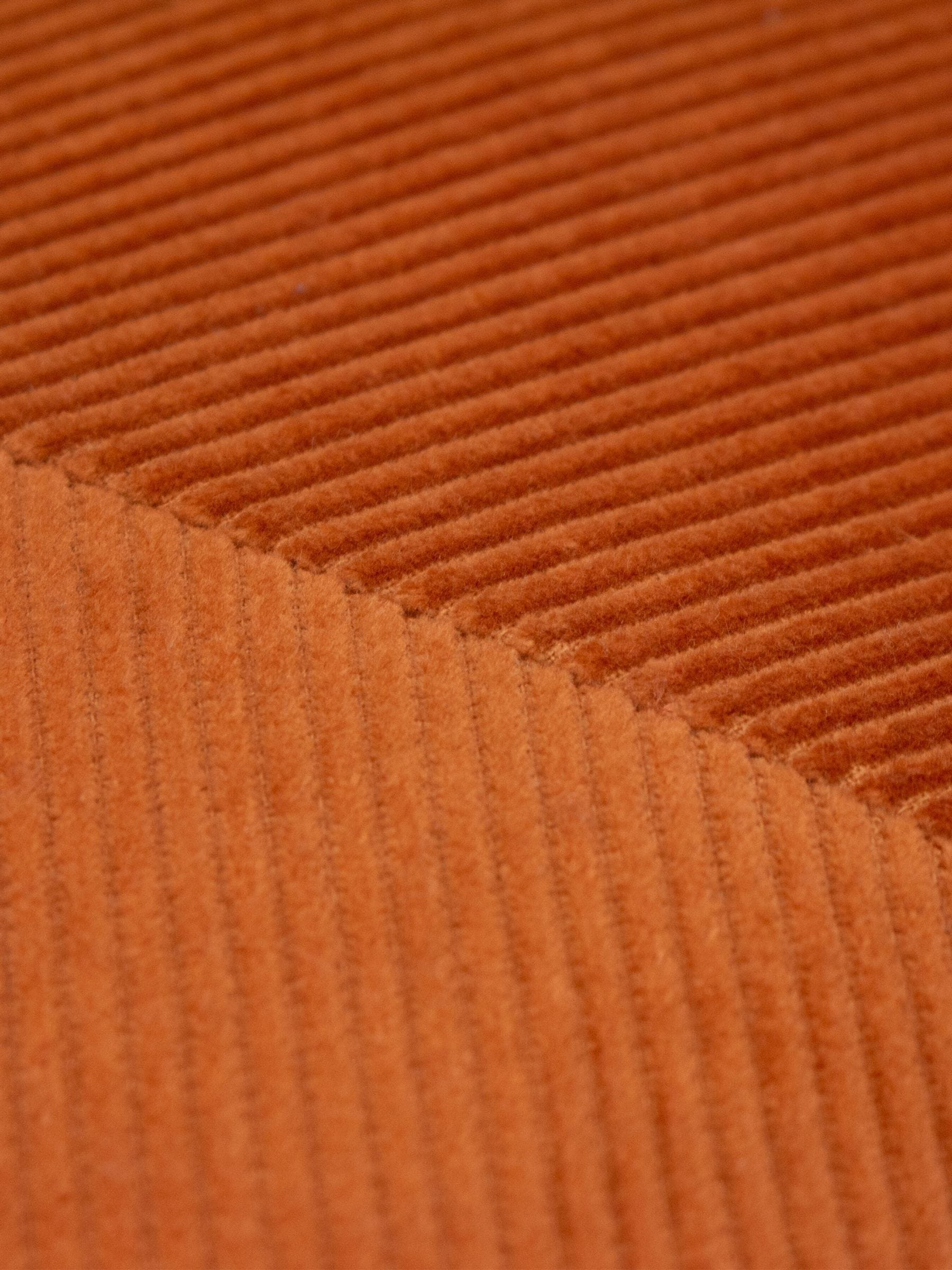 furn. Jagger ribbed cushion rust orange 45cm (British brand)