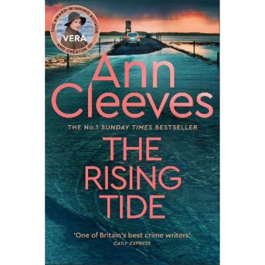 Paperback Rising Tide by Ann Cleeves