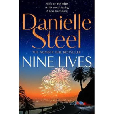 Danielle Steel Book Nine Lives Paperback - British product