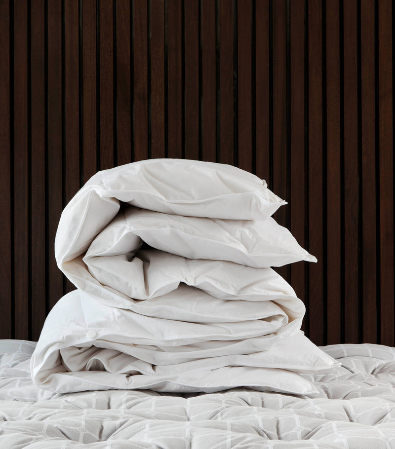 SAVOIR Super King Hungarian Goose Down & Feather Duvet (British brand)