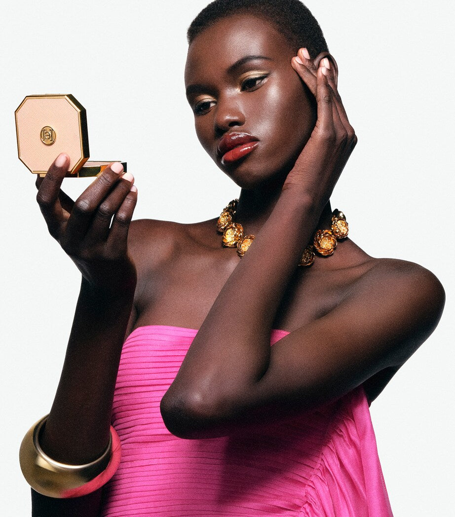 Carolina Herrera Nude Couture Highlighter Refill - British product
