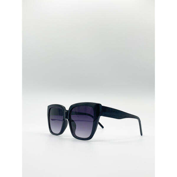 SVNX cat eye sunglasses black frame, imported from the UK