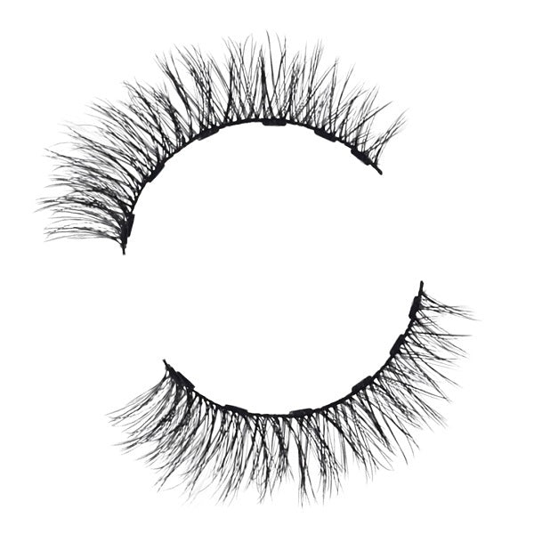 Lola's Lashes Jeans and Nice Top Magnetic Eyelash Kit GOODS Superdrug   